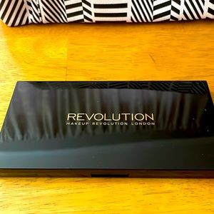 Revolution Give Them Darkness palette